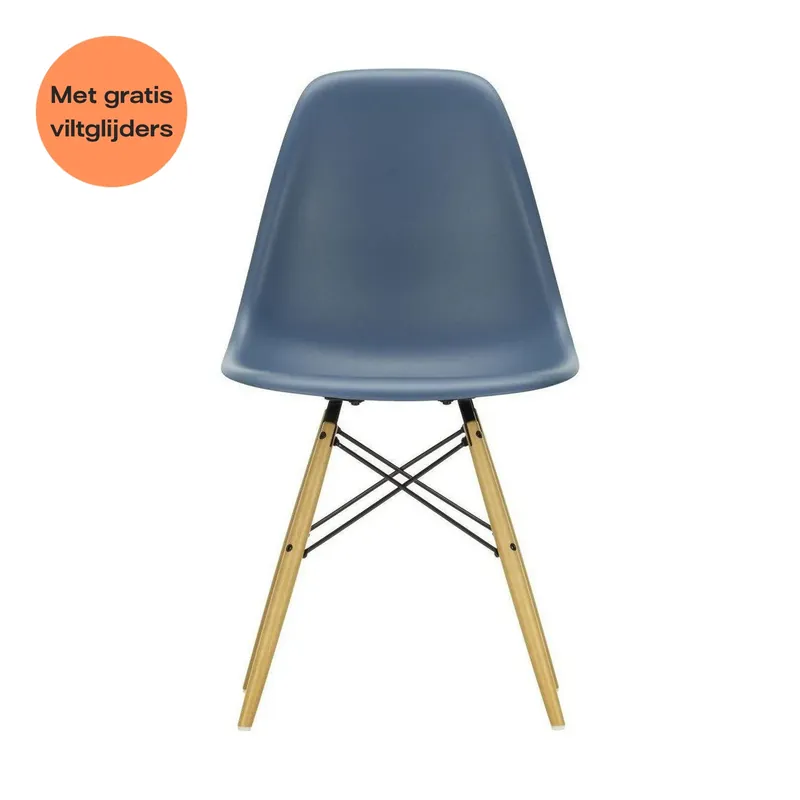 Vitra Eames DSW eetkamerstoel Sea Blue esdoorn Uitverkoop